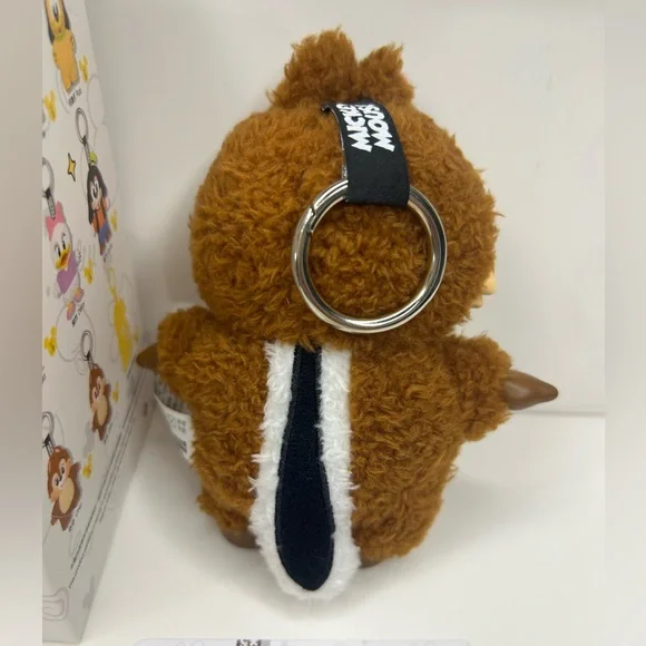 Popmart Mickey and Family Confirmed Dale - Picture 3 of 3